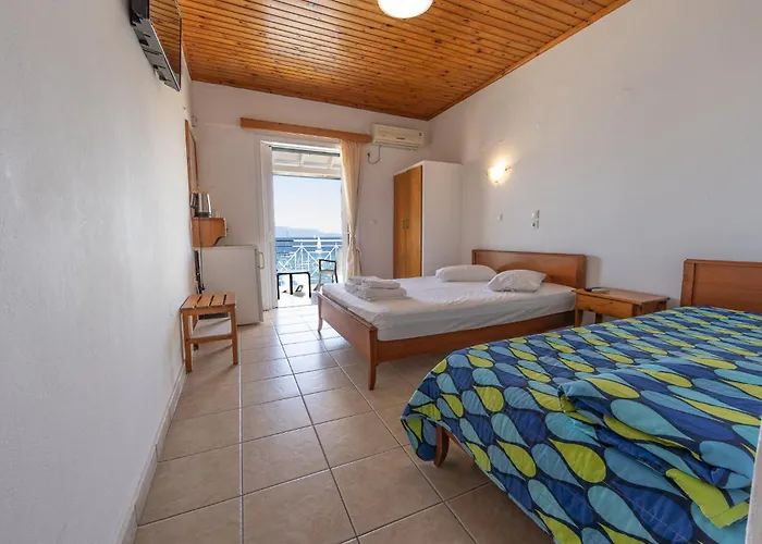 Sailing Club Bed and Breakfast 3*